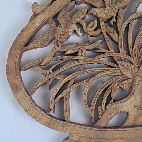 Vintage Intricately Hand Carved Wooden Decor Birds One Piece Construction - Picture 6 of 12